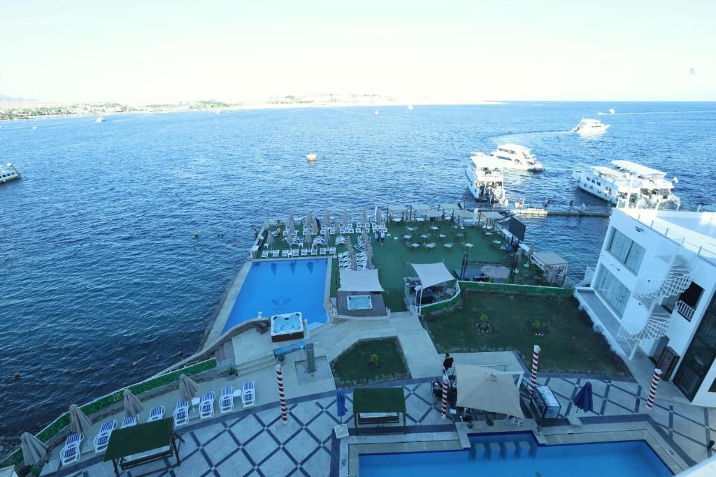 صورة الفندق 13