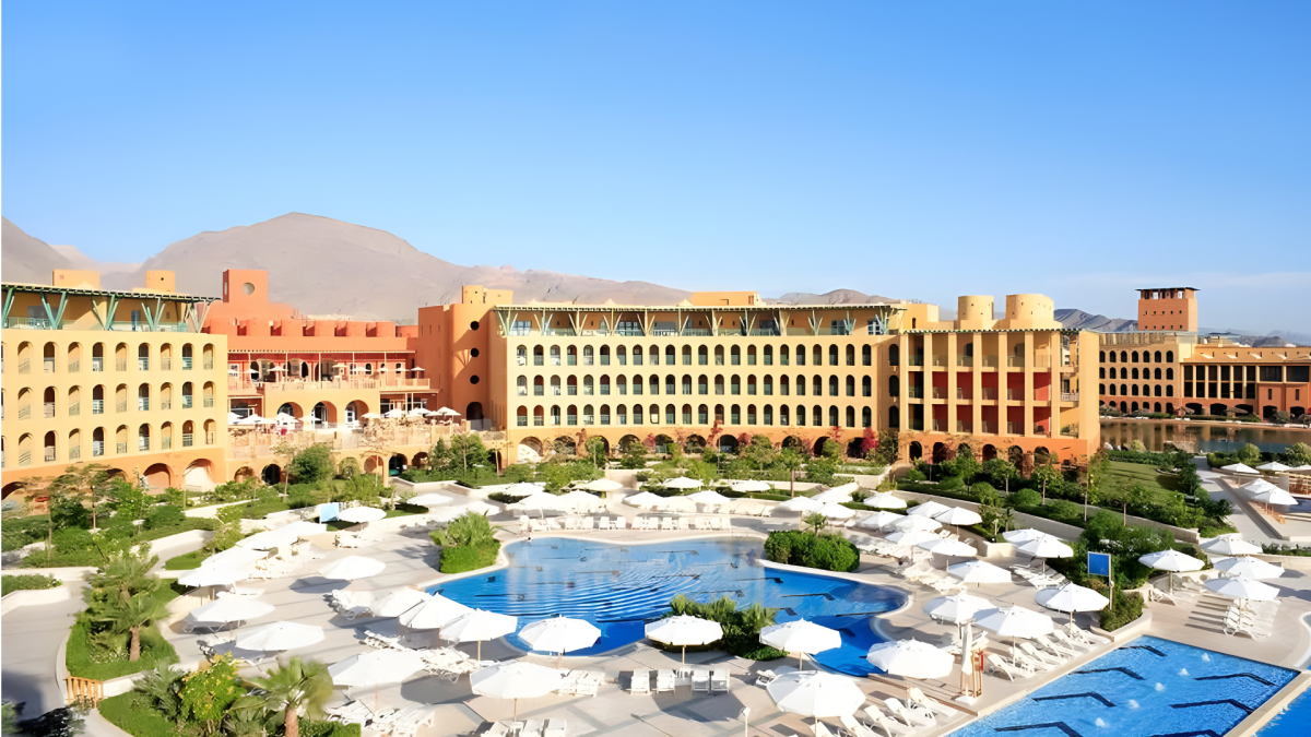 ستراند طابا هايتس